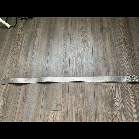 Chico’s Genuine leather belt - Picture 4 of 10